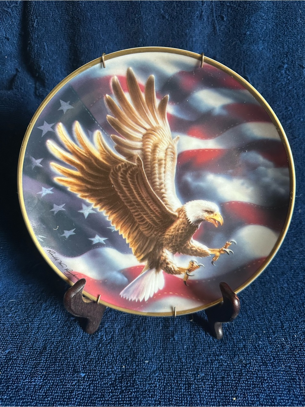 THE AMERICAN EAGLE PLATE Ronald Van Ruyckevelt Franklin Mint Patriotic Flag 1991